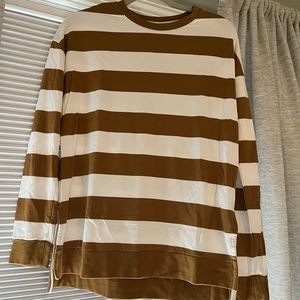 CJLA James sweater size XS